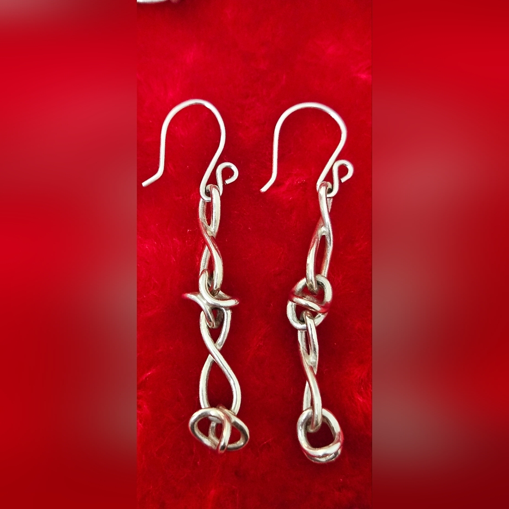 Silver earrings .925